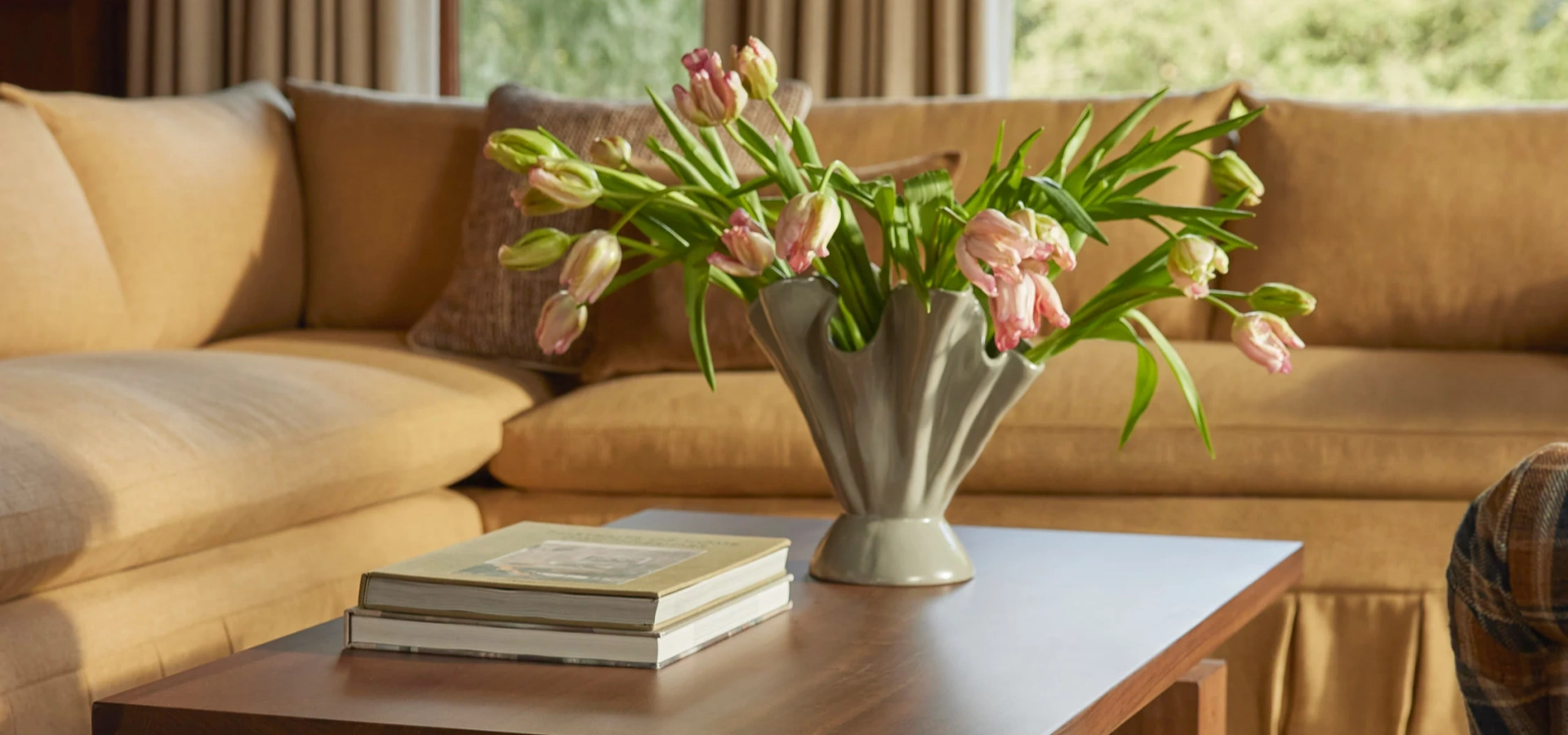 slider image slider_item_2